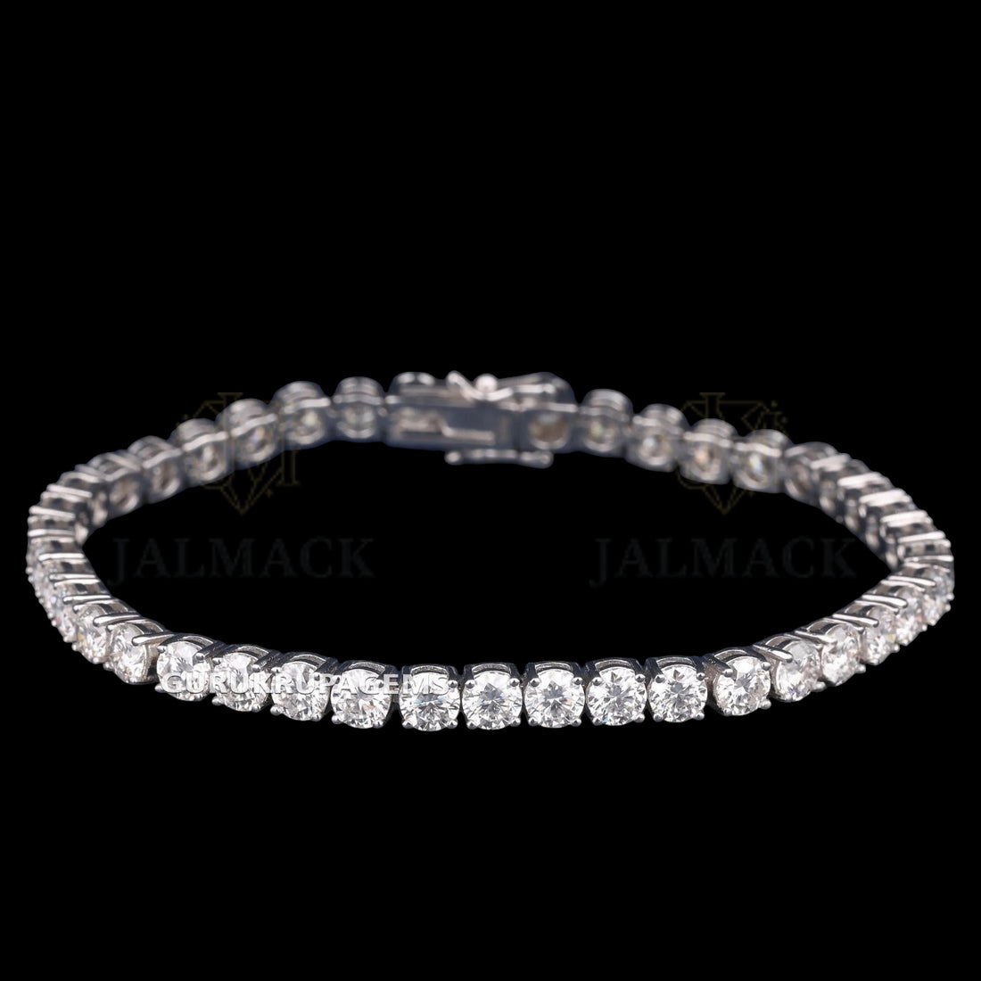 Silver Round Cut Moissanite Tennis Bracelet VVS1 D Color