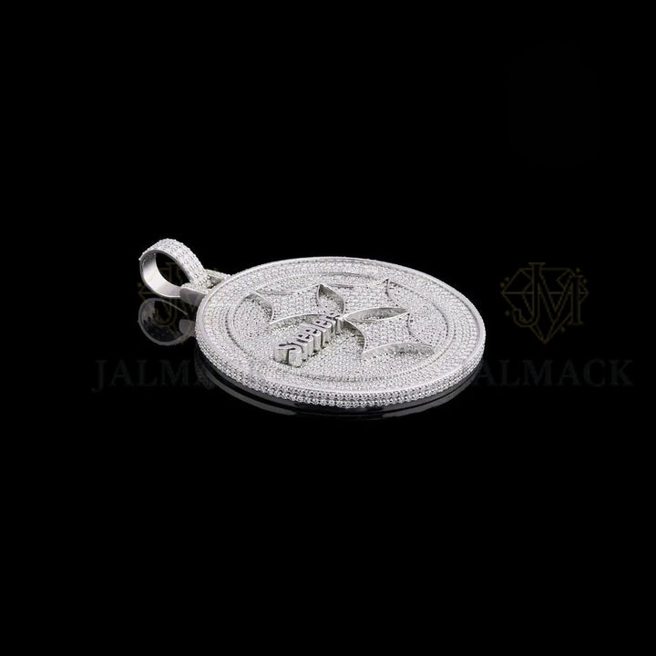 Steelers Logo Moissanite Medallion Pendant VVS1 D Color Fully Iced Out