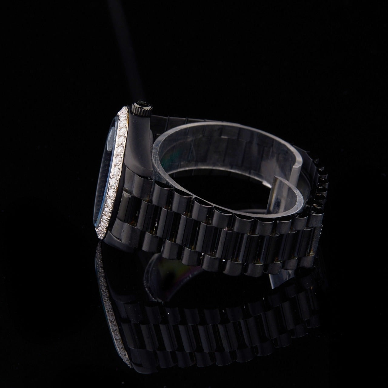 Black Dial Roman Numeral Round-Cut Moissanite Day-Date Watch