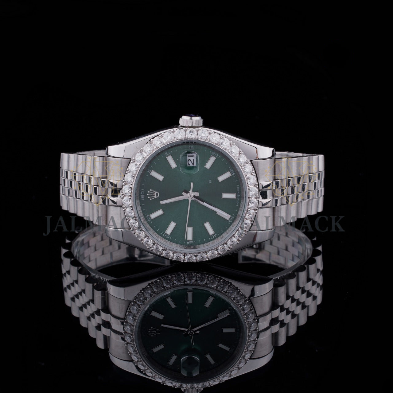 Green Dial Crown Letter Round-Cut Moissanite Bezel Watch