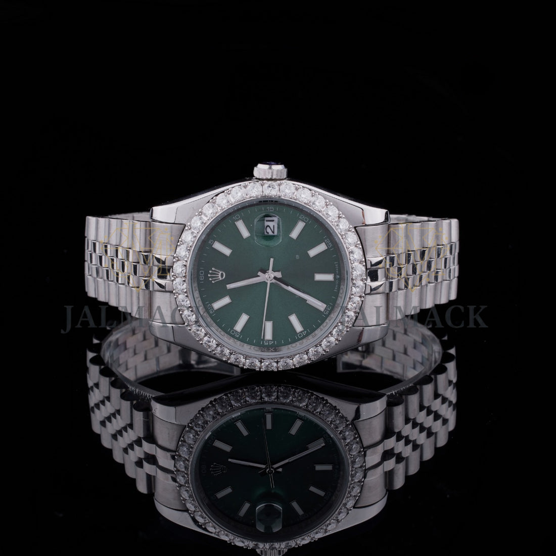 Green Dial Crown Letter Round-Cut Moissanite Bezel Watch