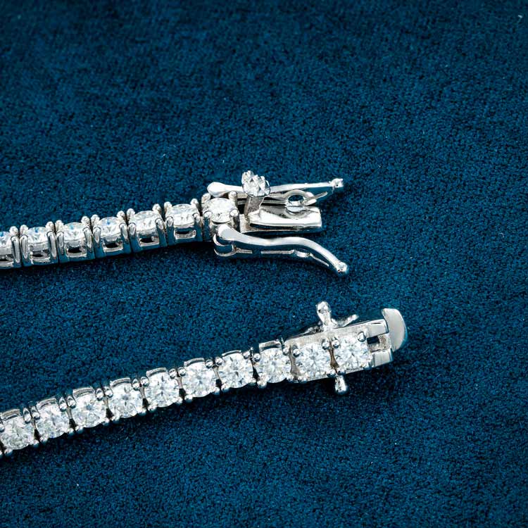 3MM Round Cut VVS1 Moissanite Tennis Bracelet 925 Sterling Silver Diamond Tennis Bracelet