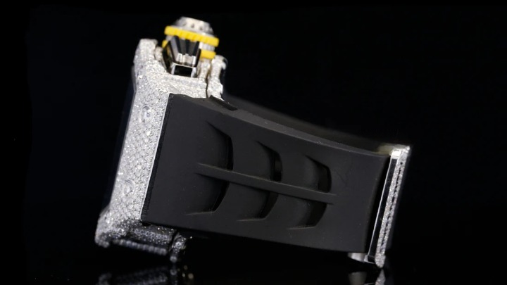 Luxury Moissanite Diamond Watch, Customized Moissanite Studded Watch