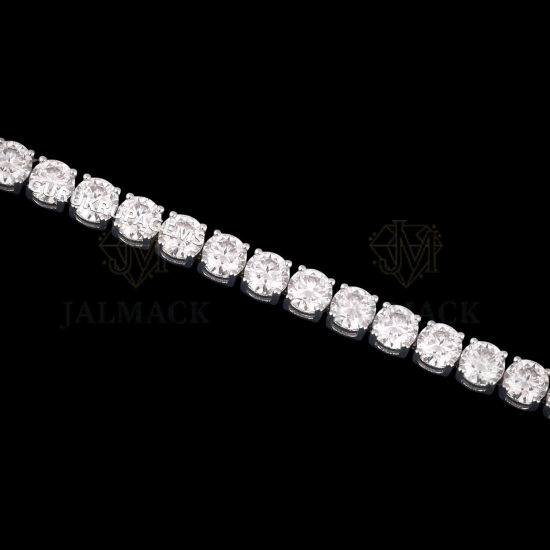 Silver Round Cut Moissanite Tennis Bracelet VVS1 D Color