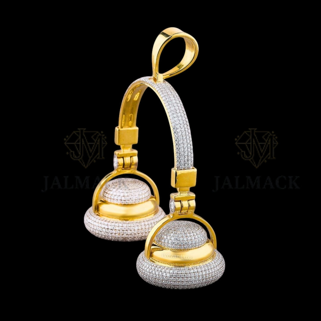 Two-Tone Headphones Moissanite Pendant VVS1 D Color Fully Iced Out