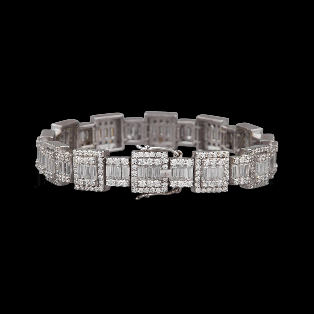 Baguette Moissanite Geometric Link Bracelet VVS1 D Color Fully Iced Out