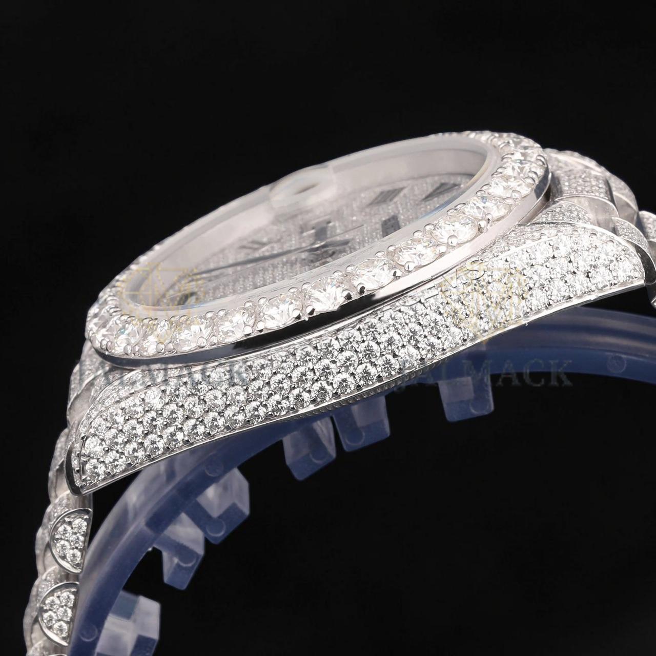 Luxury Silver Roman Numeral Moissanite Day-Date Watch VVS1 D Color Fully Iced Out