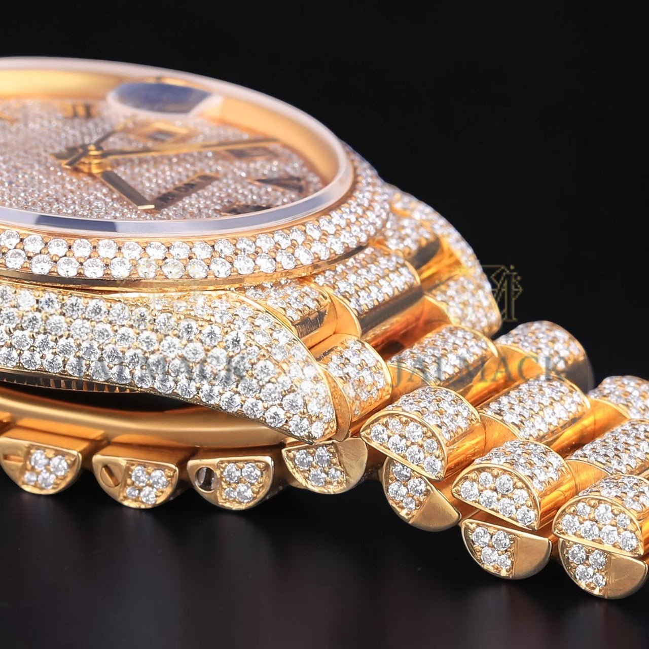 Luxury Gold Day-Date Moissanite Watch