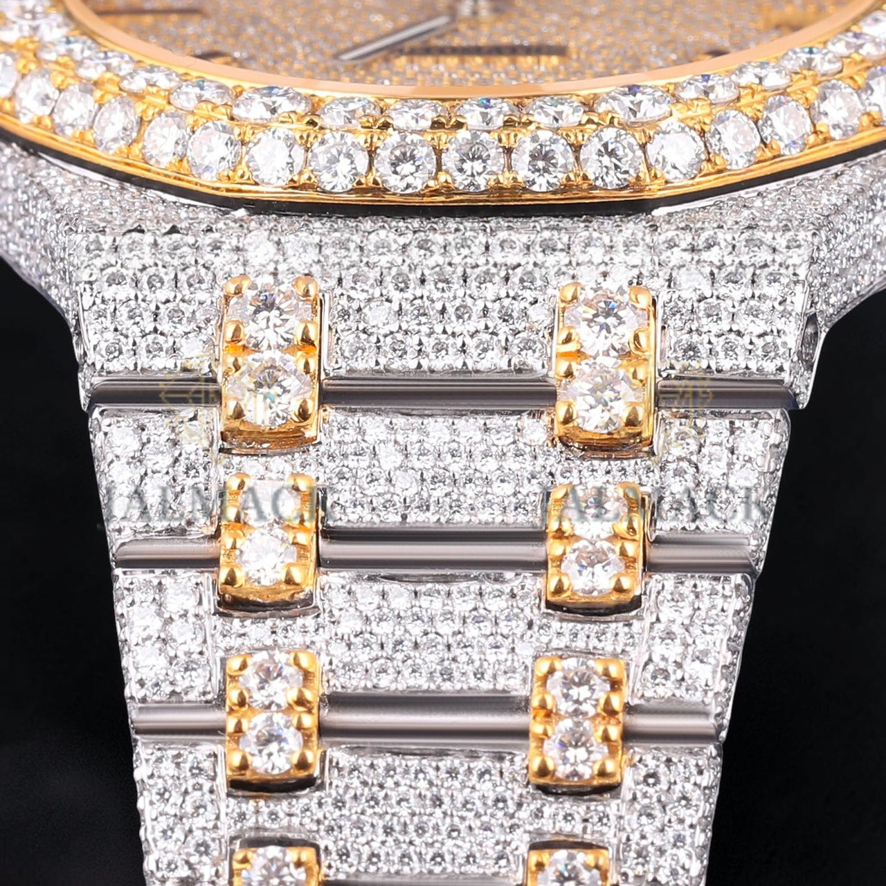Luxury Two Tone Moissanite Watch VVS1 D Color