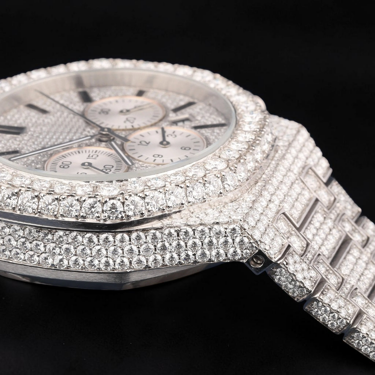 Luxury Silver Moissanite Automatic Date Watch VVS1 D Color Fully Iced Out