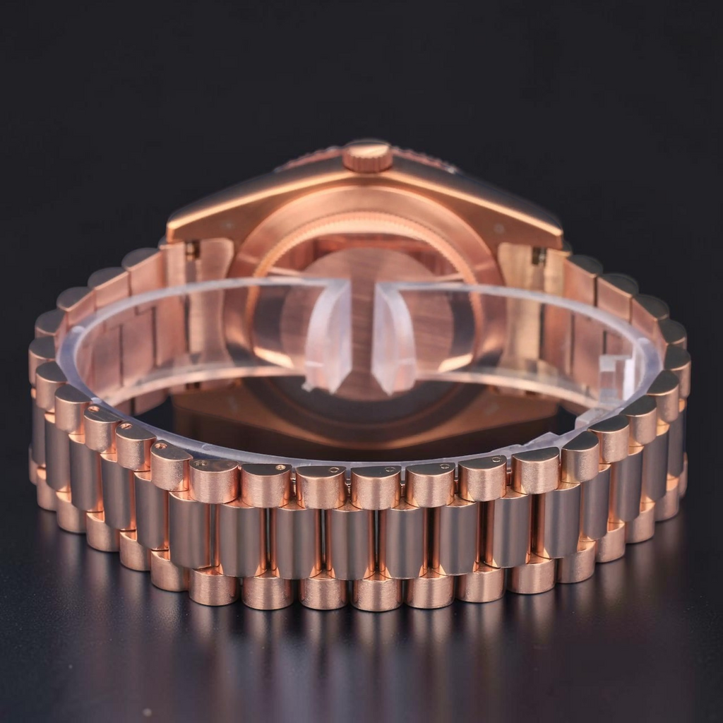 Green Dial Rose Gold VVS1 D Color Moissanite Day Date Watch