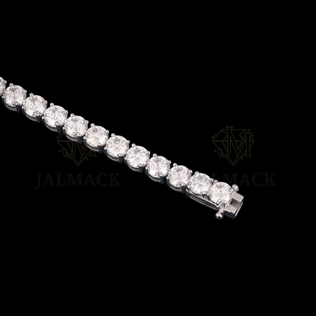 Silver Round Cut Moissanite Tennis Bracelet VVS1 D Color