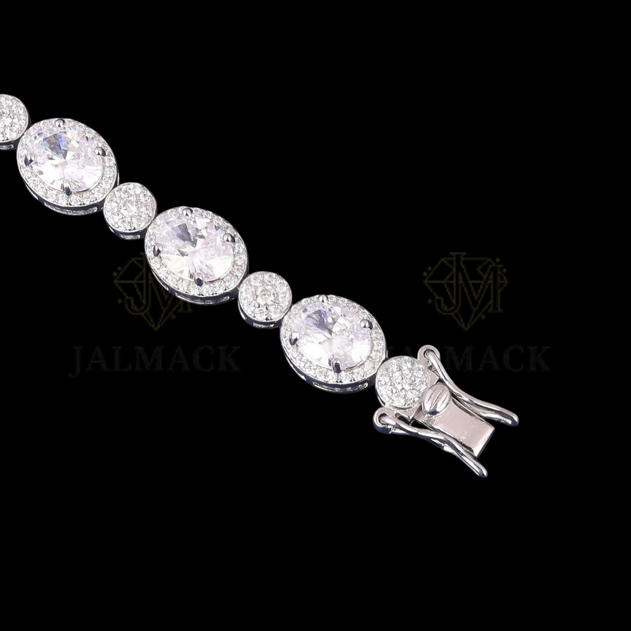 Oval Cut Moissanite Halo Link Bracelet VVS1 D Color