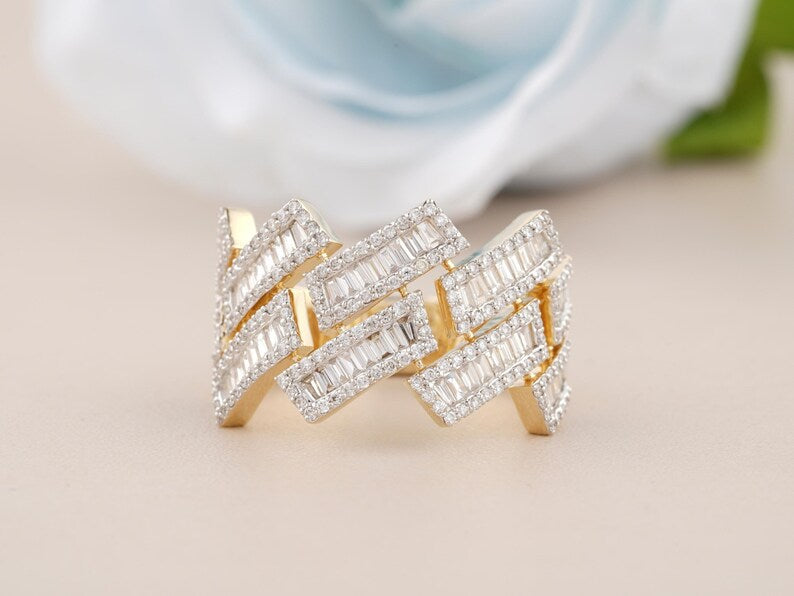 10K Solid White Gold Plated Moissanite Diamond Hip hop Ring - Gold Pave Setting Diamond Link Ring for men's Hip hop fashion