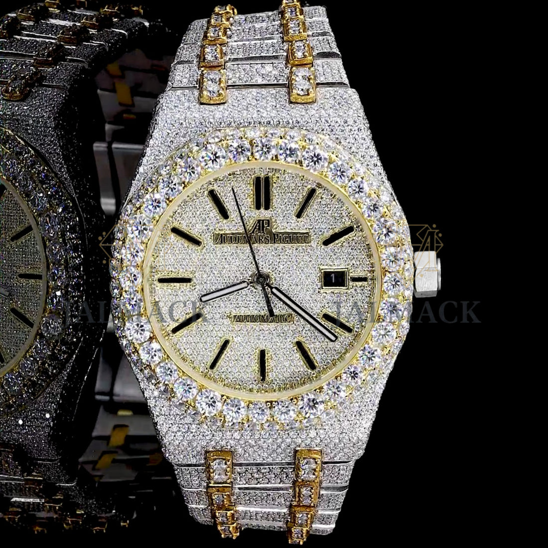 Silver Dial Baton Marker Round-Cut Moissanite Watch