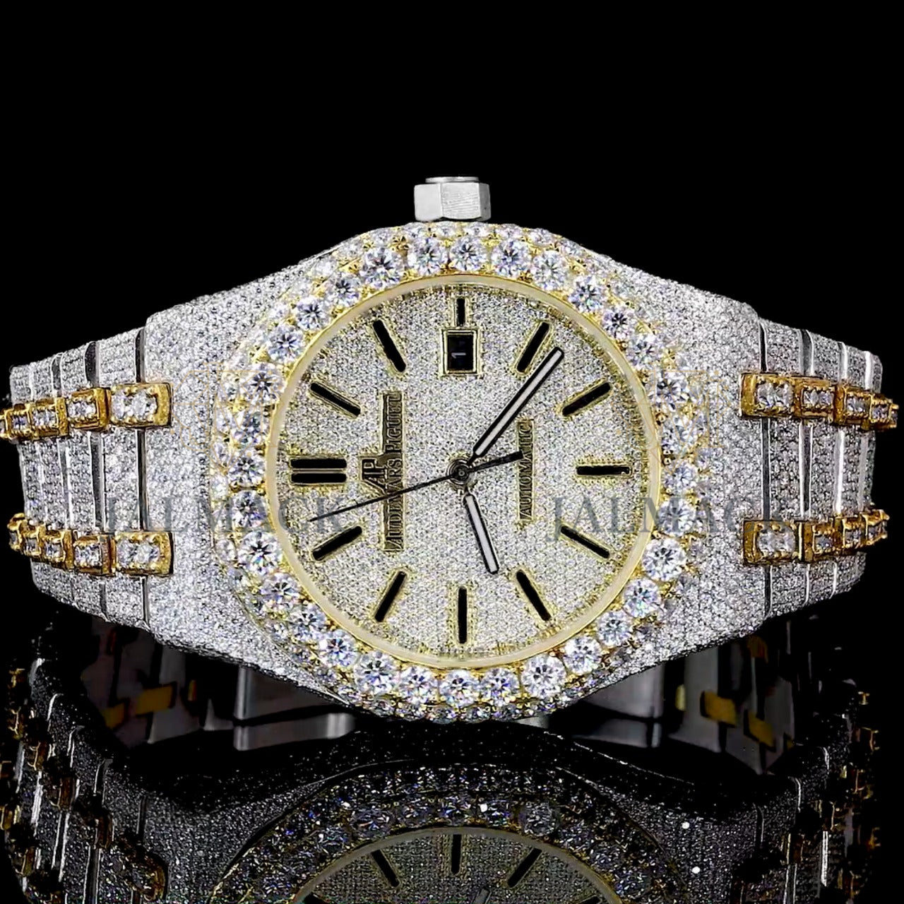 Silver Dial Baton Marker Round-Cut Moissanite Watch